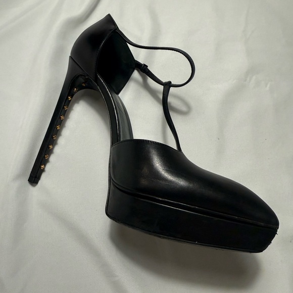 Saint Laurent Black Heeled Women's Shoes - Picture 2 of 10